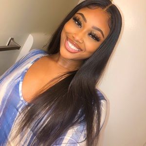 Meet your Posher, Monique